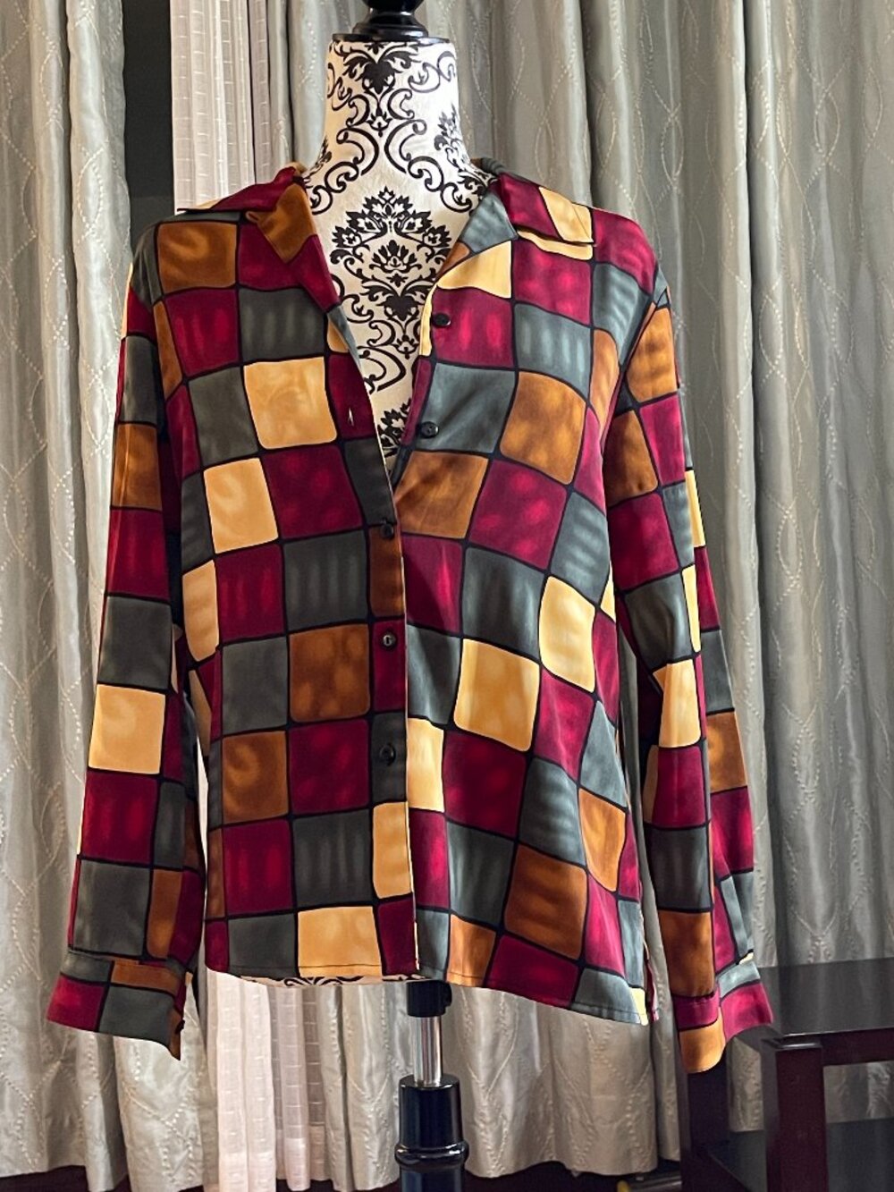 Notions Color block Button-Up Blouse Medium